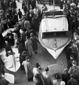 G9 Dreipunktboot mit König-Motor - 1951 AWA Berlin