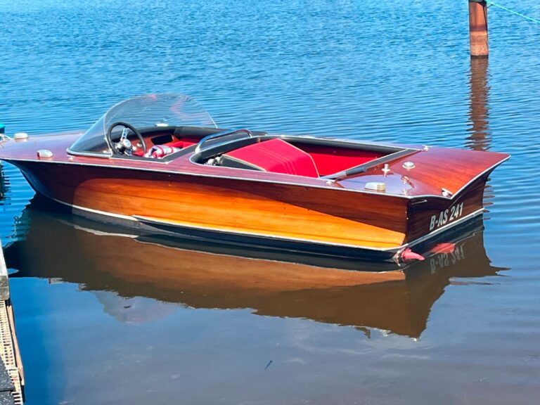 Motorboot Typ „Panther“