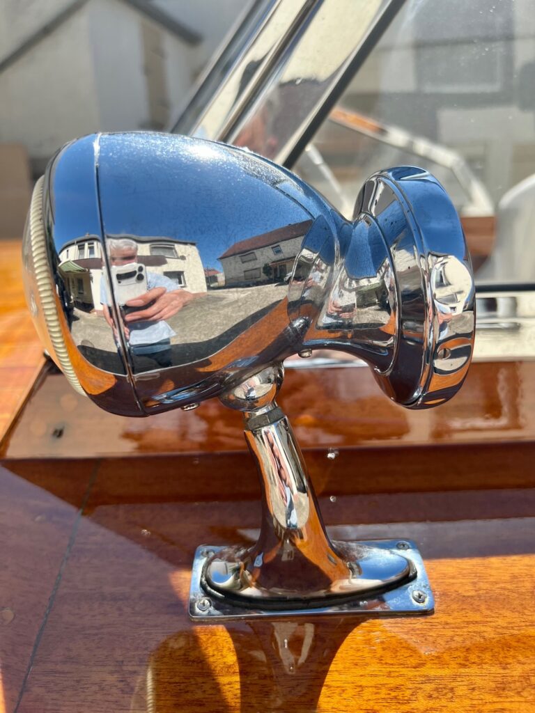 Restaurierung eines Tourensport-Boot T4