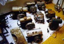 So entstand der Seitenbordmotor Auszug aus der Seitenbordmotor-Sammlung von Frank Kaiser